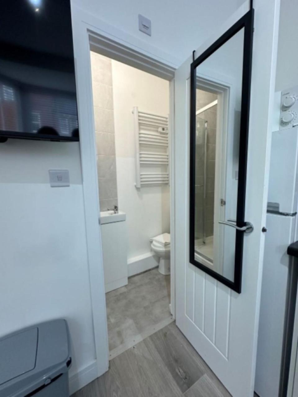 Studio Flat 2A Central Colwyn Bay Exterior photo